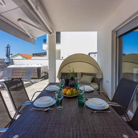 In 42960 Apartman *