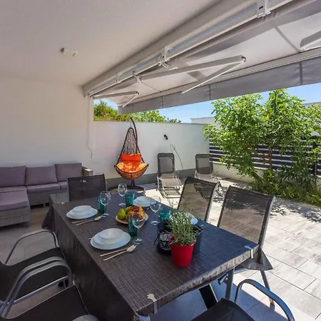 Apartman In 42960